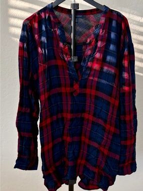 Saks Fifth Avenue Red & Navy Plaid Long-Sleeve Tunic Top - Avenue